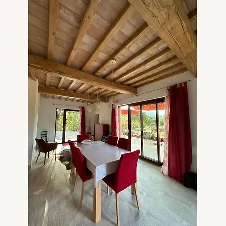 Ustoma * Sorano (Grosseto)